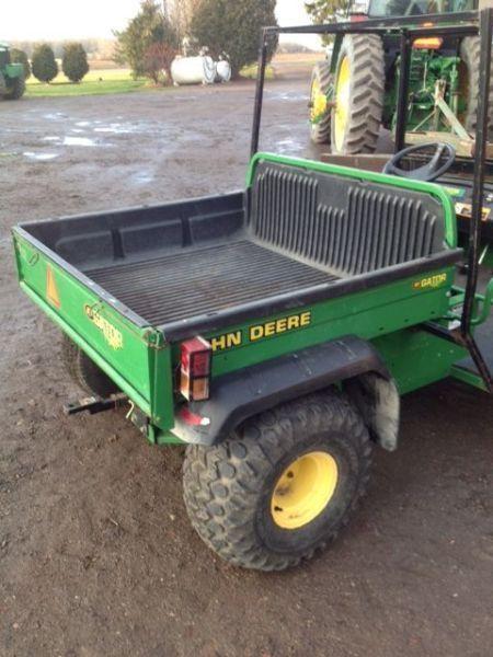 WANTED john deere gator E 4 x 2 for parts