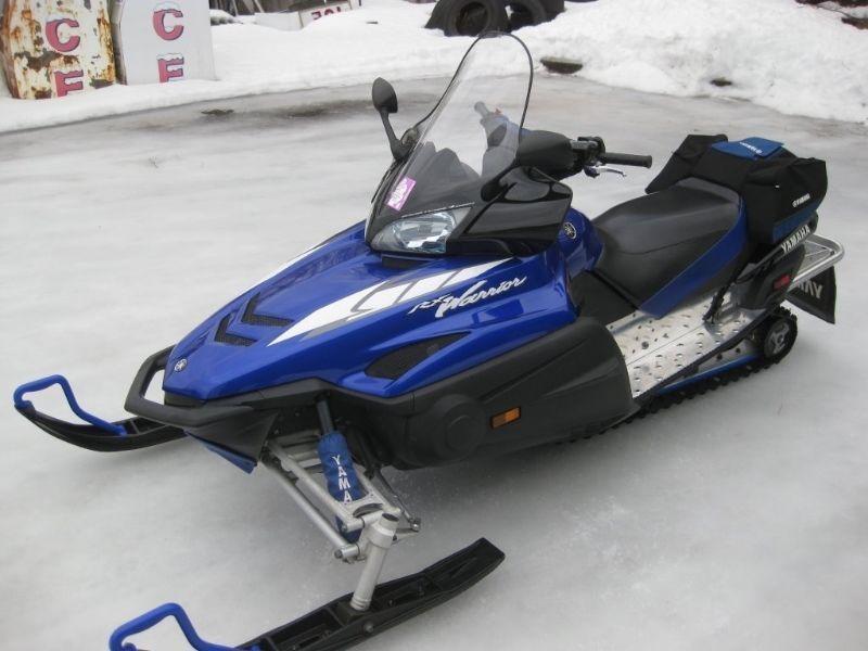 2005 Yamaha RX Warrior Snowmobile