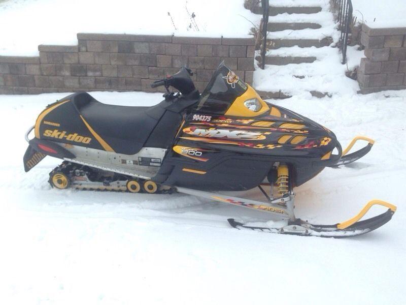 2002 Skidoo Mxz