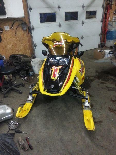 2004 ski-doo mxz x blair morgan extra clean