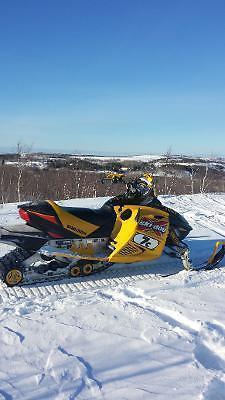 2003 Ski-Doo MXZ X 800 rev