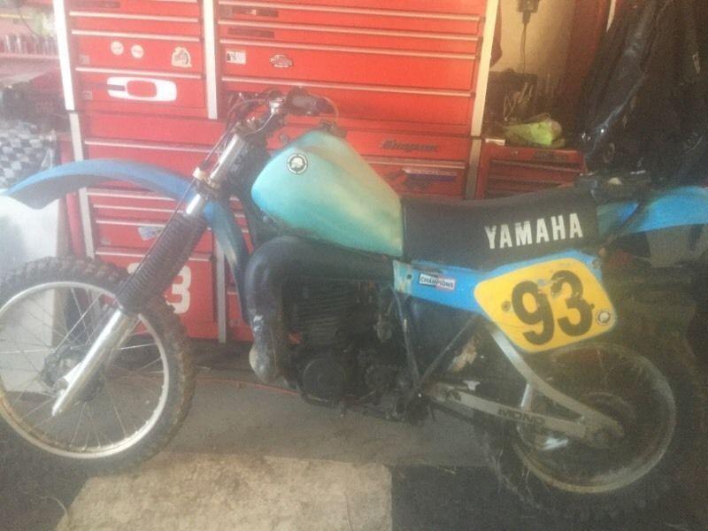 1982 Yamaha IT465 Dirt Bike