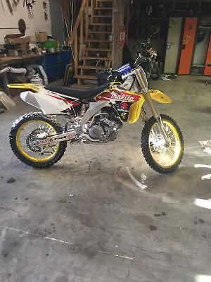 2007 Rmz 450 Ricky Carmichael edition. Low hrs