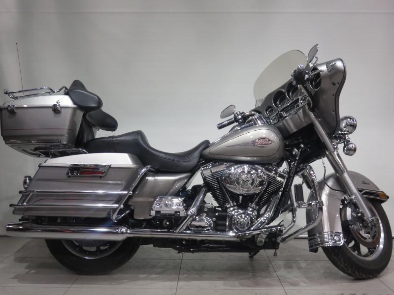 2008 Harley-Davidson FLHTC comme neuf 65,23$/SEMAINE