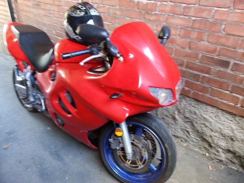 2002 Suzuki GSX600 $1900 NEGO