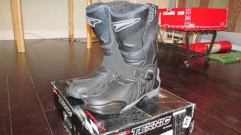 Teknic Violator Waterproof Motorcycle Boots
