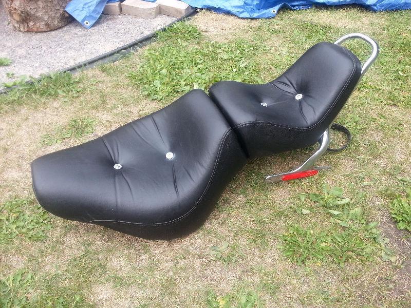 HARLEY DAVIDSON MOTORCYCLE SEAT GREAT CONDITION