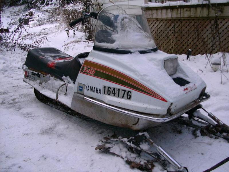 vintage sled (project or parts)