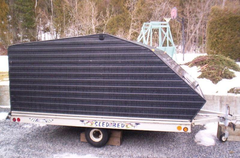 Aluminum covered trailer