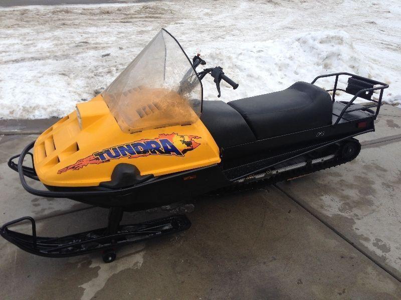 @2003 SKI-DOO TUNDRA 300F REVERSE LONG TRACK@