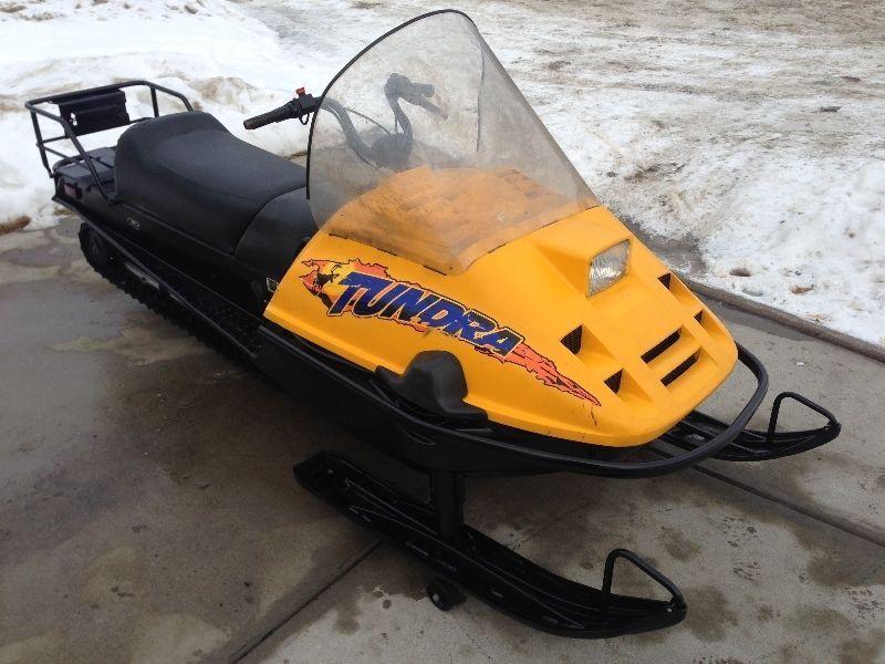 @2003 SKI-DOO TUNDRA 300F REVERSE LONG TRACK@