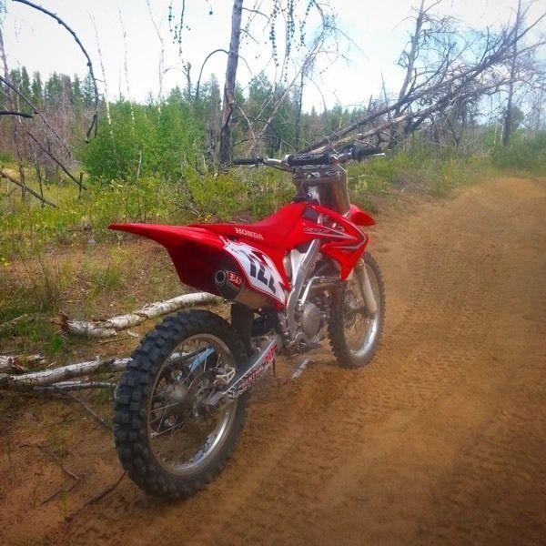 Looking to trade 2009Crf450r