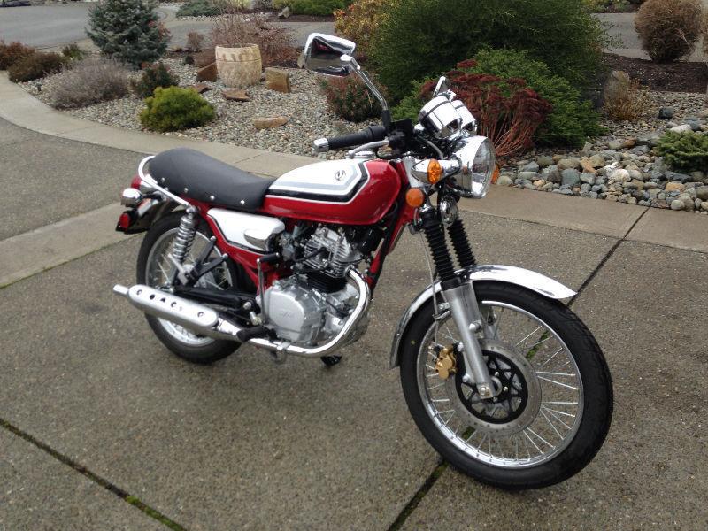 Mint condition Wolf Classic 150 street bike