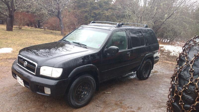 2002 Nissan Pathfinder. Needs work on front strut tower. Trade ?