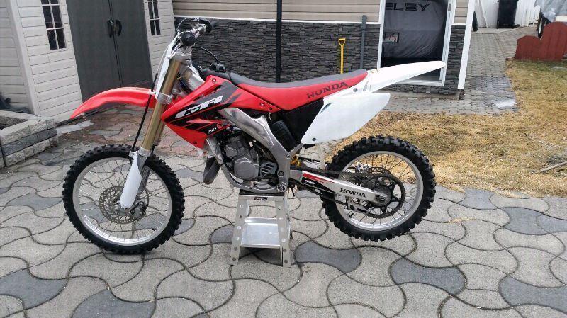 **ABSOLUTELY BEAUTIFUL CONDITION** HONDA CR125R 2 STROKE