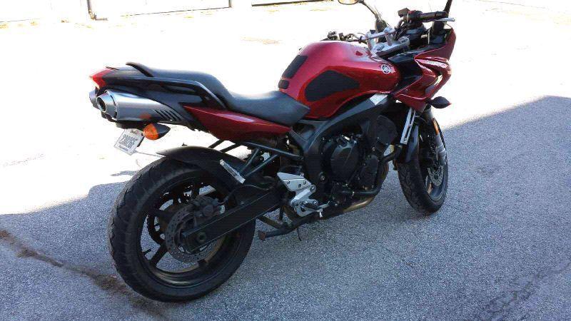 Moto Yamaha FZ6 2006