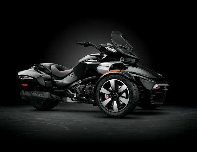 2016 Can-Am Spyder F3-T systeme audio se6