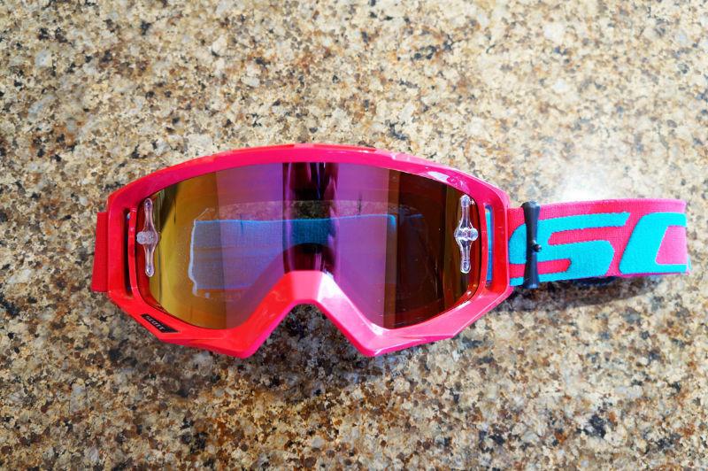 Scott Tyrant Goggles with Pink polarized lens (Pink)
