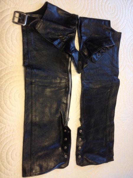 Size Small Bristol Black Leather Chaps