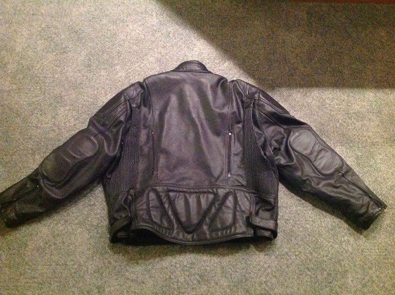 Delux MOTORCYCLE JACKET...ARMORED..size XL