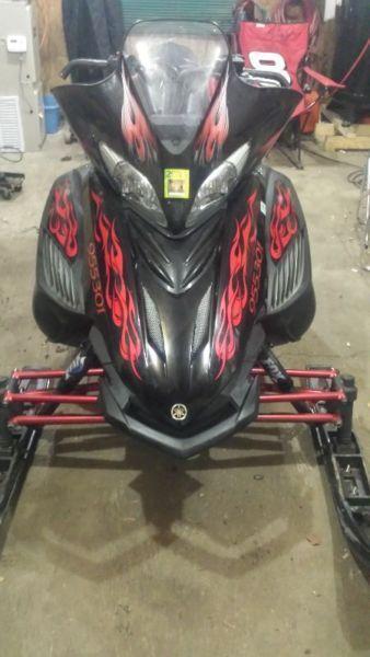 2006 Yamaha Apex RTX with brand new track