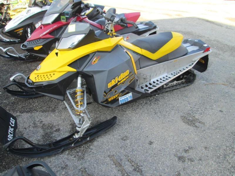 2008 Ski-Doo MXZ 600 Carb