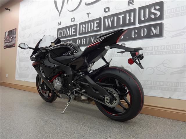 2015 Yamaha YZF-R1 - V1629 - **no payments until 2017**