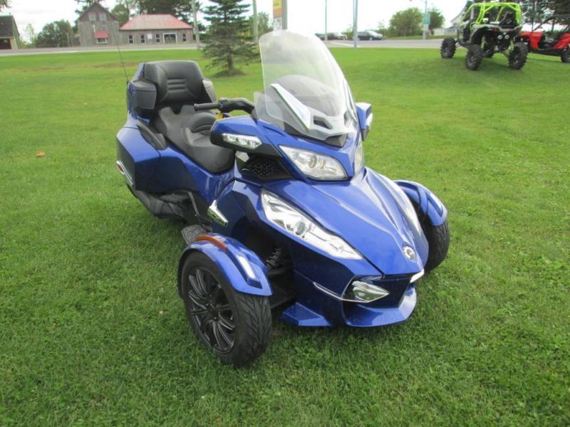 2013 Can-Am RT-S SE5 Sport Touring