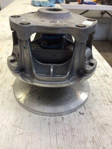 selling new polaris primary clutch in mint shape used a day