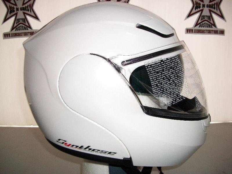 ZEUS Gloss White With Retractable Sun Lens, Modular Helmets