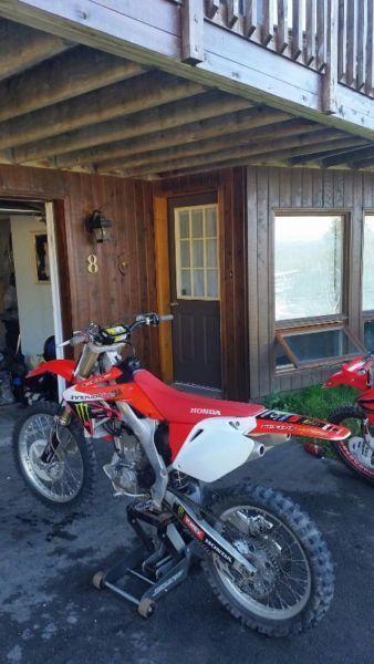2009 crf 250r almost mint