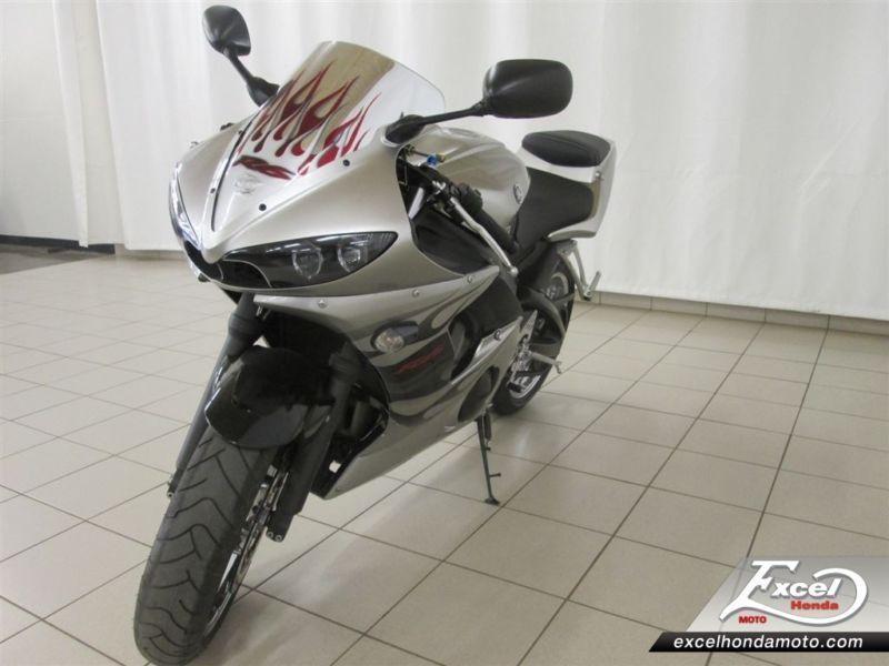 2004 Yamaha YZF-R6