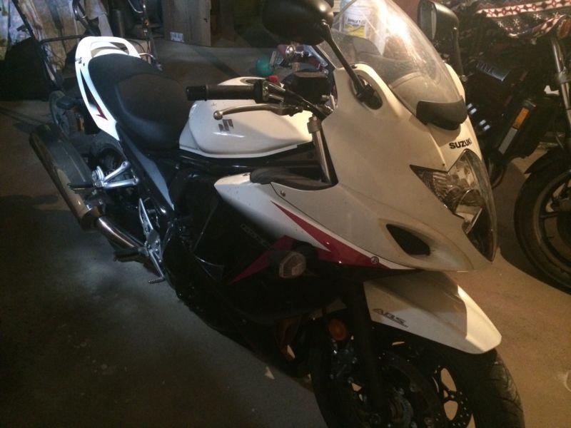 Suzuki gsxF 650 2010