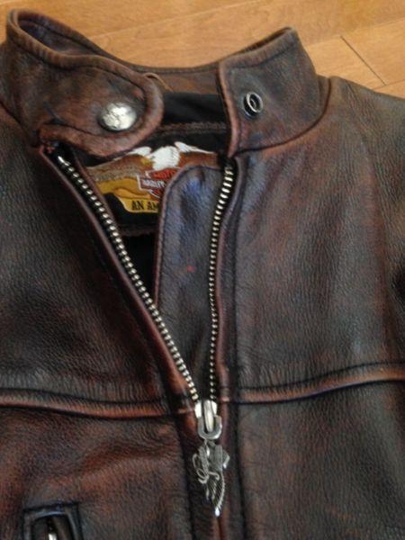 REDUCED-HARLEY LADIES BROWN LEATHER JACKET, LIKE NEW-Size: XS
