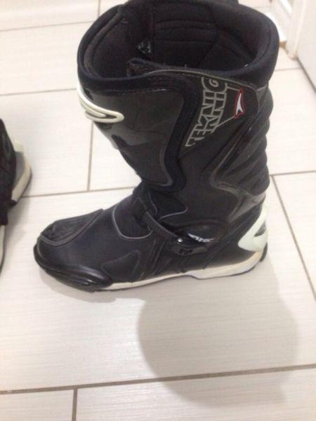 Teknic racing boots