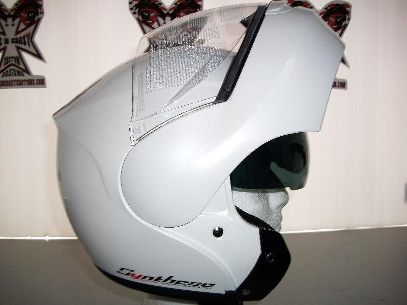 ZEUS Gloss White With Retractable Sun Lens, Modular Helmets