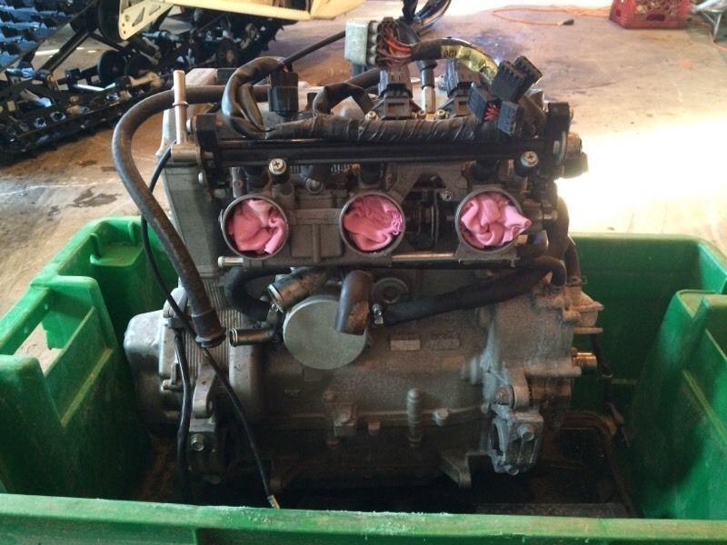 Arctic cat 7000/ yamaha viper engine