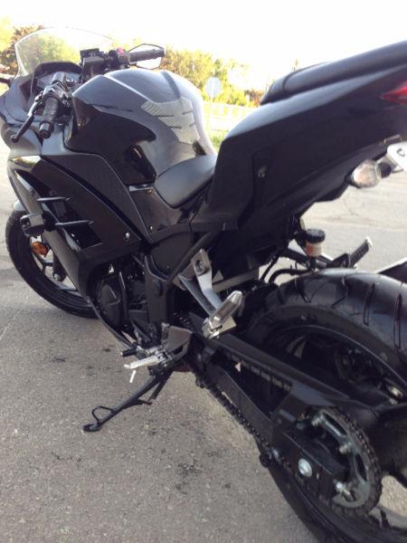 2014 Kawasaki Ninja 300 ABS BLACK $5000