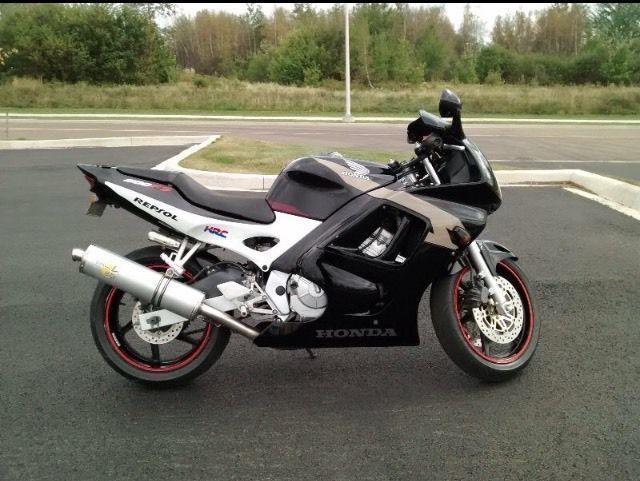 !!REDUCED HONDA CBR 600 F3 GREAT CONDITION!!!