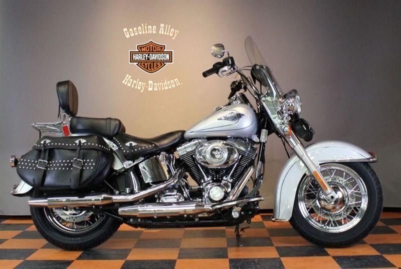 2011 Harley-Davidson FLSTC Heritage Softail Classic