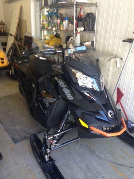 MXZ X 2016 800cc E-TEC