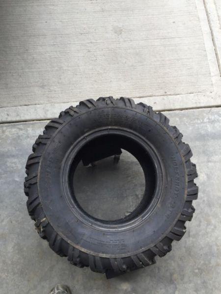 ITP holeshot atv tires