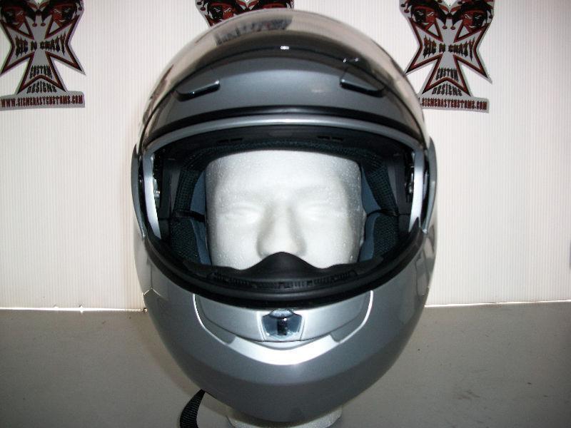 ZEUS Gloss Silver With Retractable Sun Lens, Modular Helmets