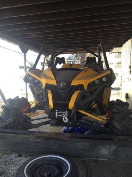 Wanted: Side by side