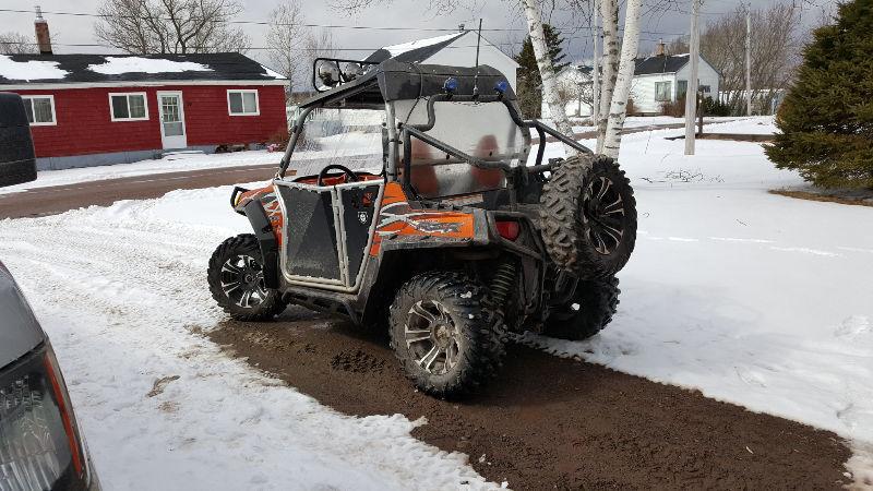 Polaris RZR Limited Edition . Lots of Extras