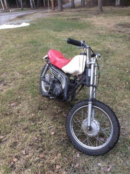 Wanted: 1981 Yamaha MX 80 2 stroke dirt bike