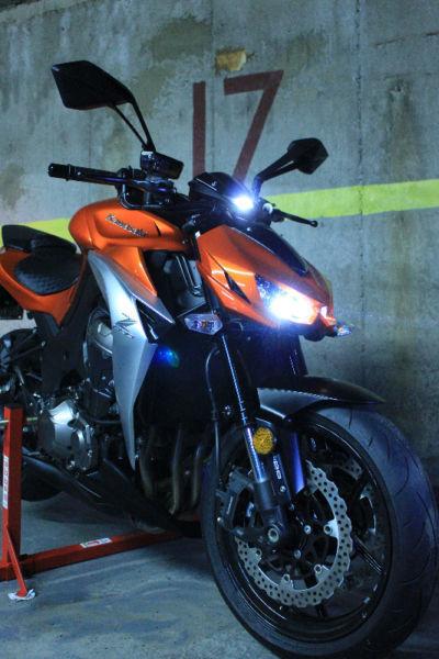 Kawasaki z1000 (2014)(2815km) for $11000