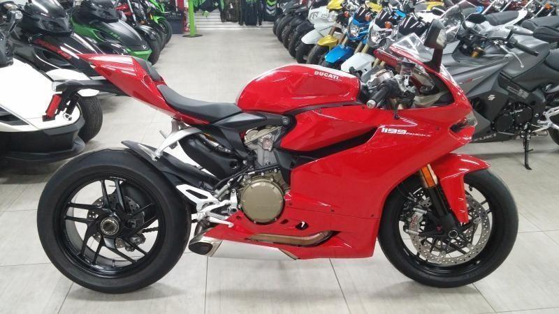 2013 Ducati PANIGALE 1199 69,05$/SEMAINE