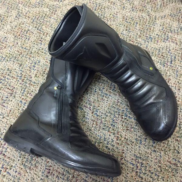 Dainese Long Range C2 Water Proof Boots - Size 7 M / 8.5 W