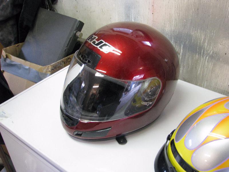 2 Motorcycle Helmets ! Large and DOT approved !